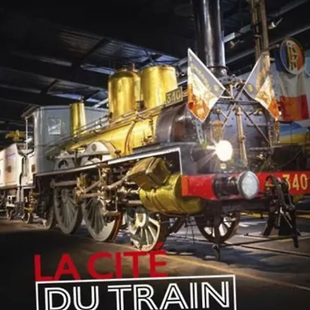 Aman Insolite Jacuzzi Parking Free Centre à 5min Apartamento Mulhouse