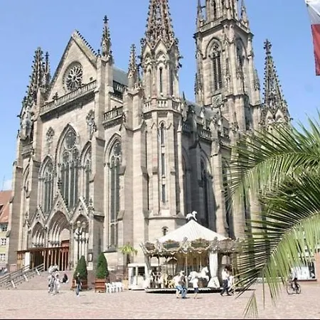 Aman Insolite Jacuzzi Parking Free Centre à 5min Apartamento