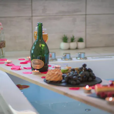 Aman Insolite Jacuzzi Parking Free Centre à 5min Mulhouse